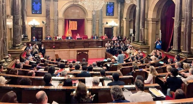 Pleno-Parlament-Cataluna_ECDIMA20170906_0009_46