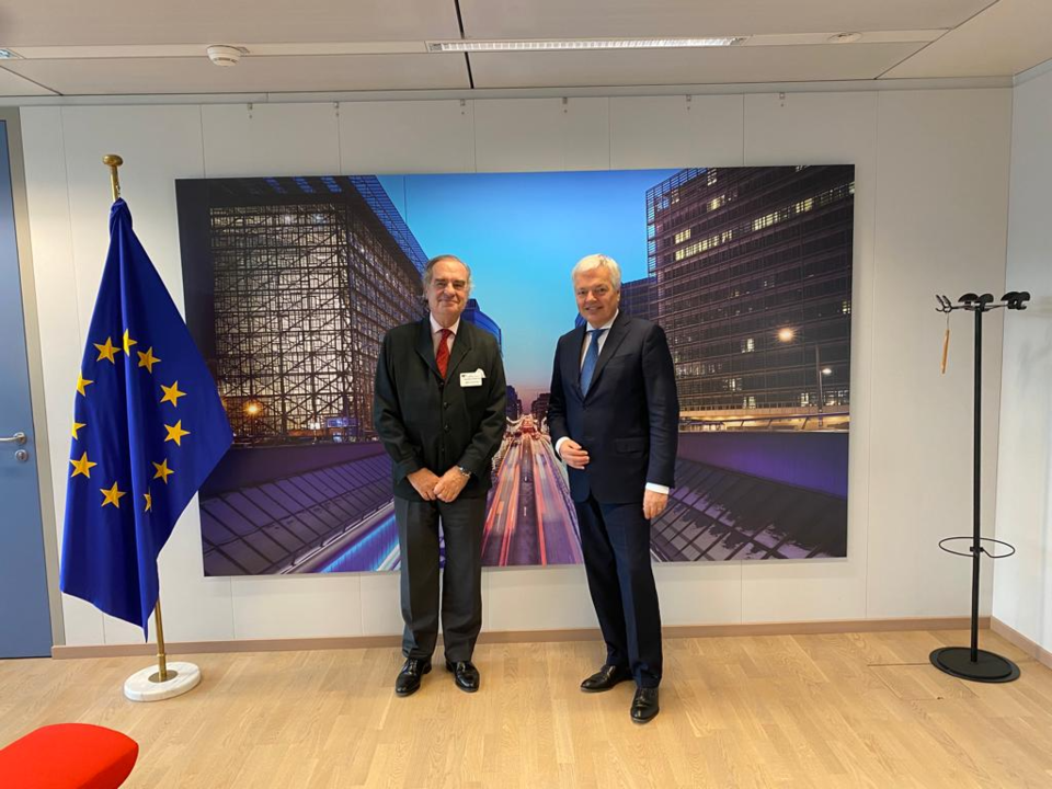 Jose Maria Alonso y Didier Reynders en la  sede de la Comision Europea en Bruselas