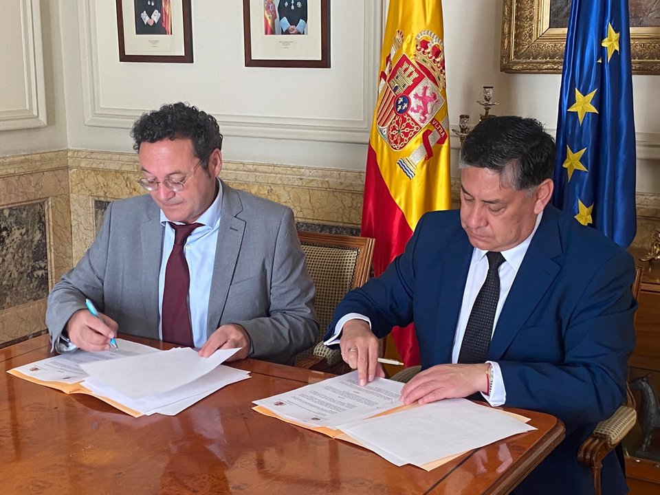 Las Fiscalías de España y Bolivia suscriben un Memorando para mejorar la lucha contra la delincuencia trasnacional organizada.