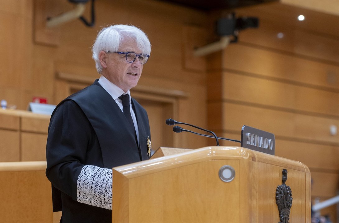 El nuevo presidente del Consejo General de la Abogacía, Salvador González Martín, interviene durante la toma posesión de su cargo en el Senado, de mano de su antecesora, Victoria Ortega, a 19 de julio de 2024, en Madrid. (Foto: Alberto Ortega / Europa Press)